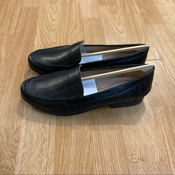 LifeStride Womens Margot Loafer - Picture 2 of 4